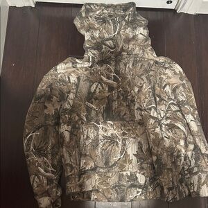 Men’s Hollister camo hoodie